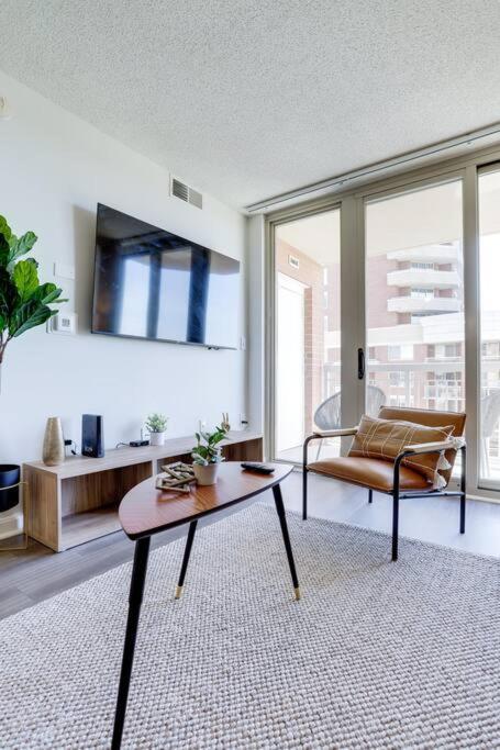 Gorgeous 1 Bedroom Condo At Ballston Place With Gym Arlington Exterior foto