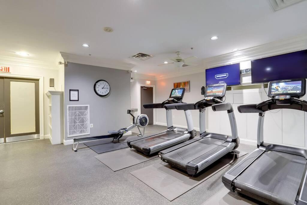 Gorgeous 1 Bedroom Condo At Ballston Place With Gym Arlington Exterior foto